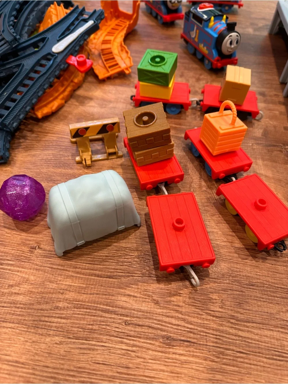 Thomas & Friends Talking Cranky Delivery Train Set with 5 Additional Trains